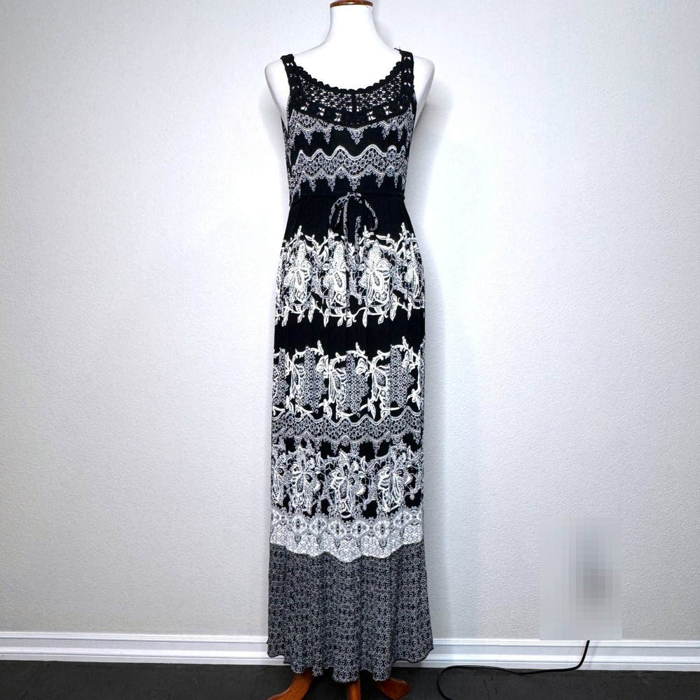 BILA Maxi Dress MEDIUM Sleeveless Crochet Lace Black White‎ Rayon Boho Summer